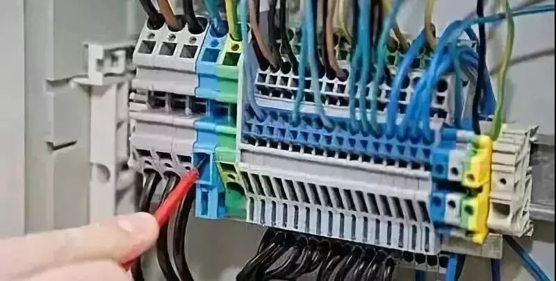 配電柜安裝禁忌:一個錯誤往往會導致無盡的麻煩。